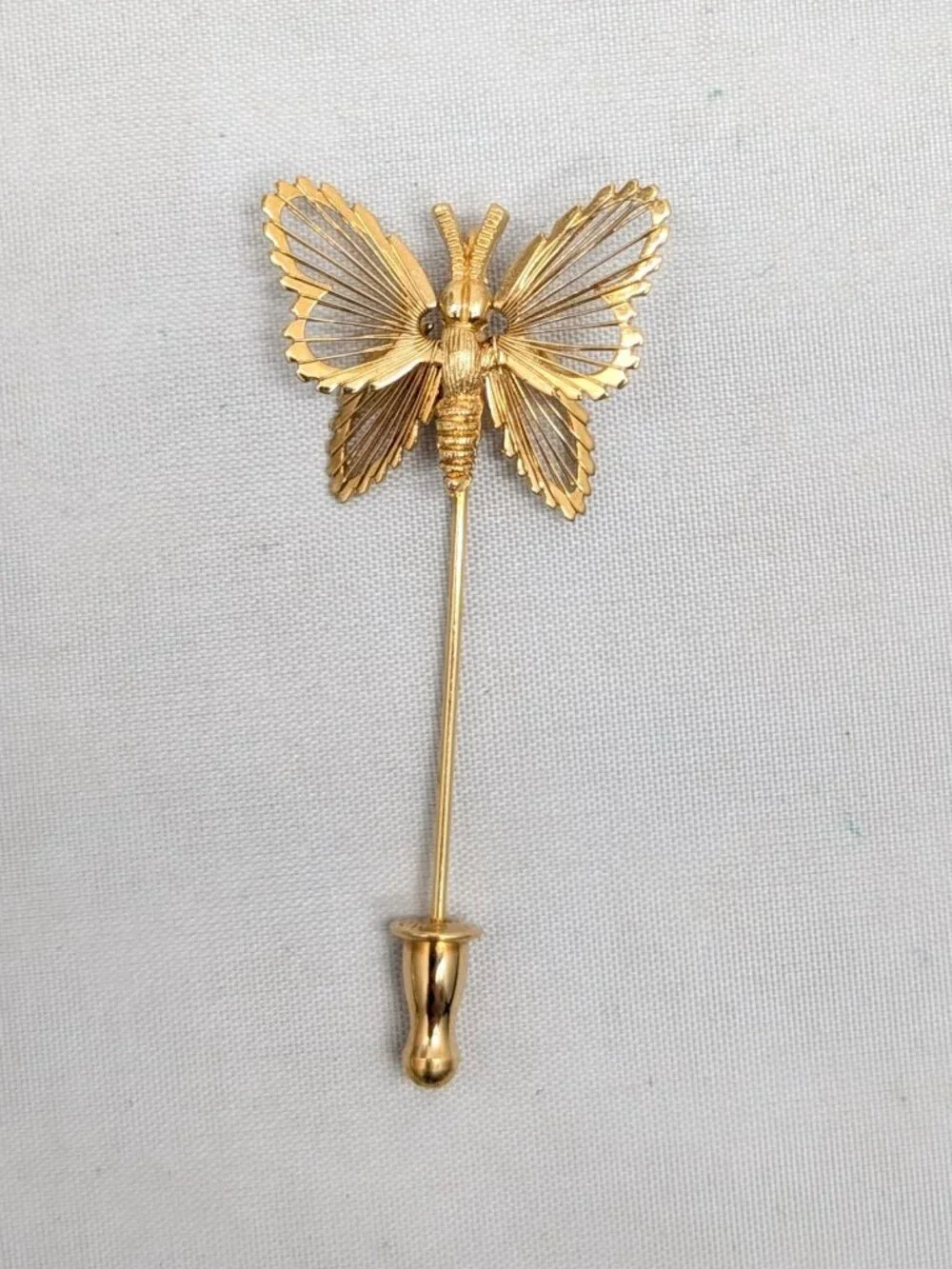 Monet goldtone wired